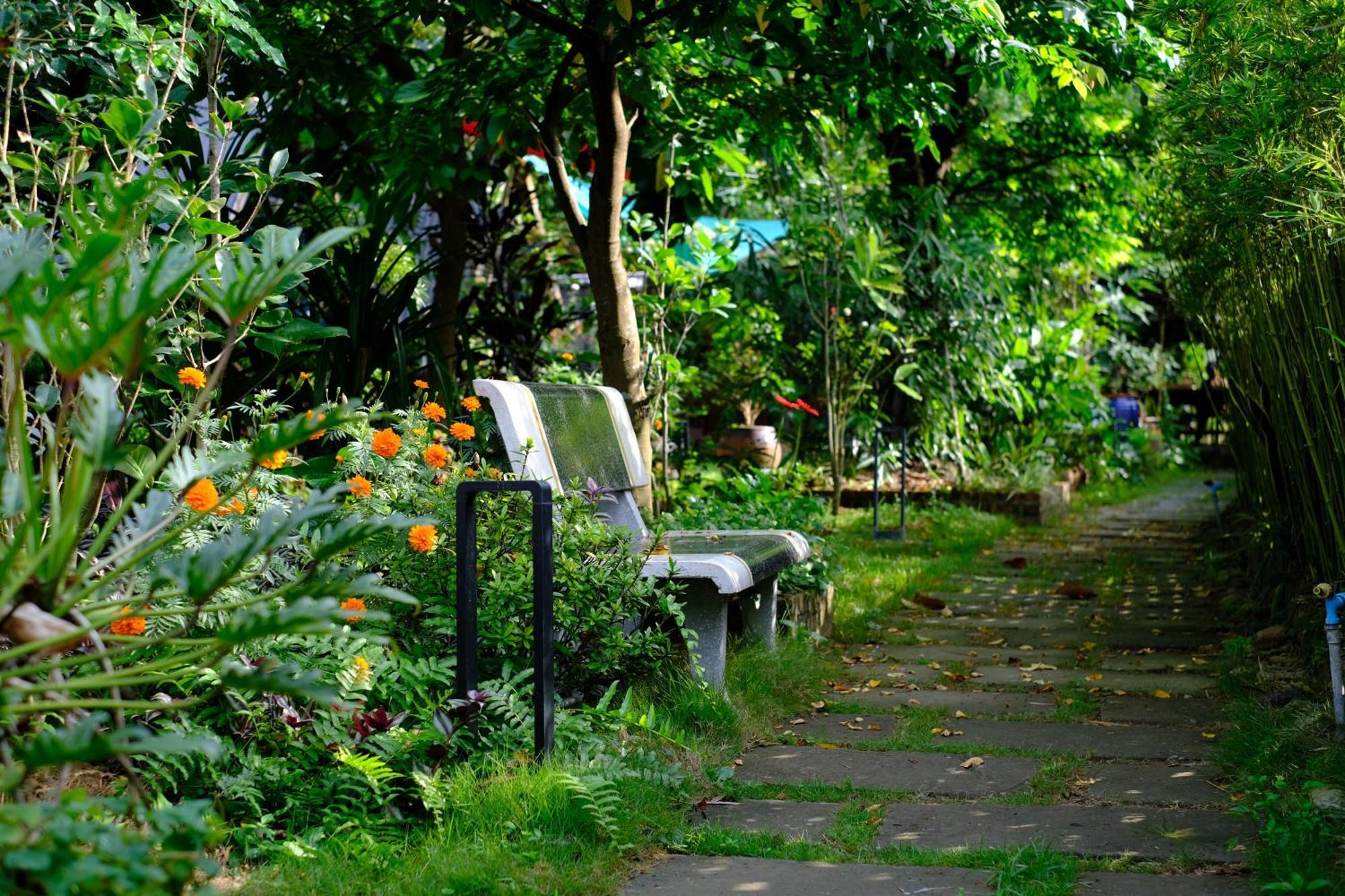 Blue Lagoon Cat Ba Hotel Dong Khe Sau Exterior photo